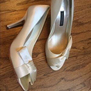 Caparros Victor ivory satin peep toe heel